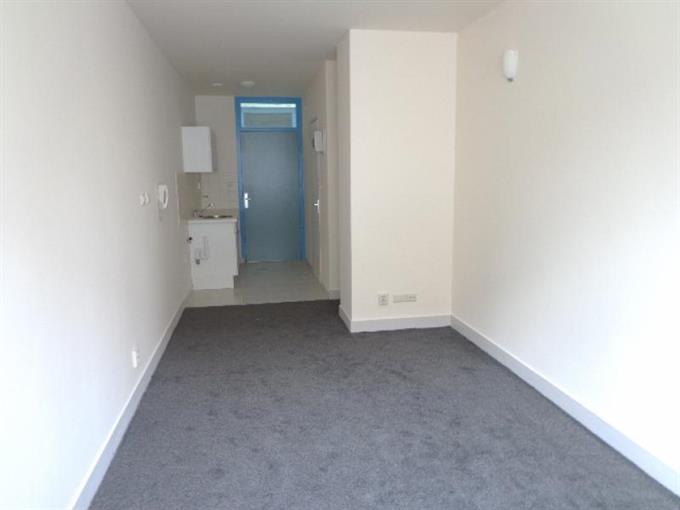 Kamer in Utrecht, Wittevrouwensingel op Kamernet.nl: Per direct beschikbaar een betaalbare studio op