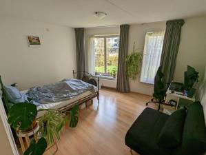 Room for rent 1200 euro Omval, Amsterdam