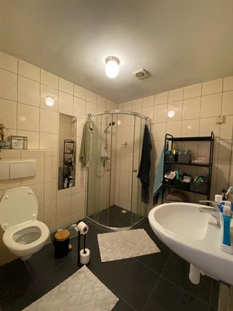 Zimmer bei Nieuwe Binnenweg In Rotterdam