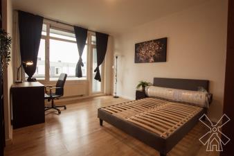 Room for rent 700 euro Dordtselaan, Rotterdam