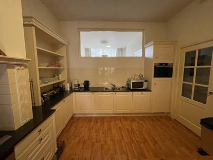 Appartement te huur 2750 euro Bezuidenhoutseweg, Den Haag