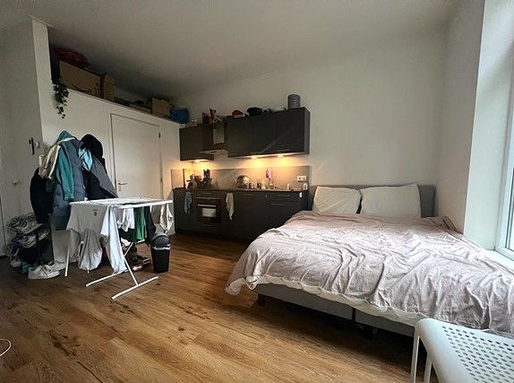 studios te huur op Emmastraat