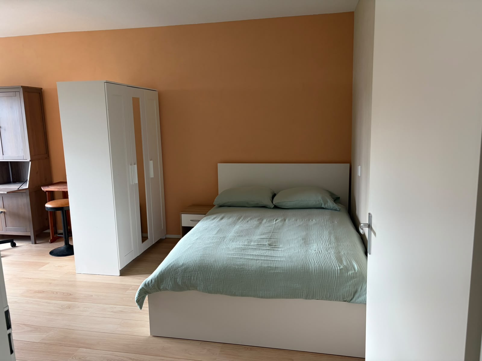 1-রুম studio ও রুম এর 18 m²