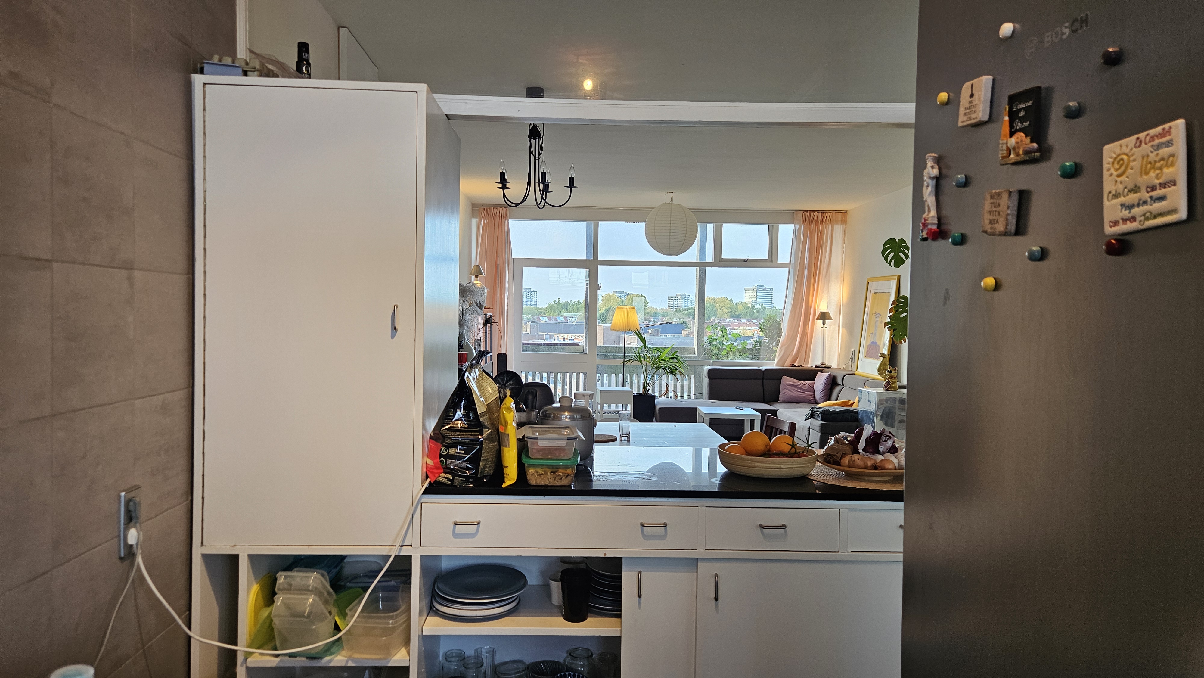 Kamer aan Overtoom, Amsterdam 8