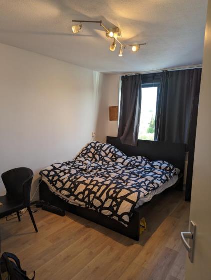 Room for rent 800 euro Ladogameerhof, Amsterdam