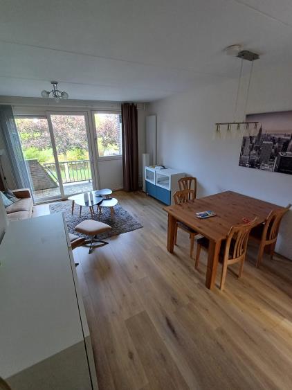 Appartement te huur 1850 euro Van Limburg Stirumlaan, Hillegom