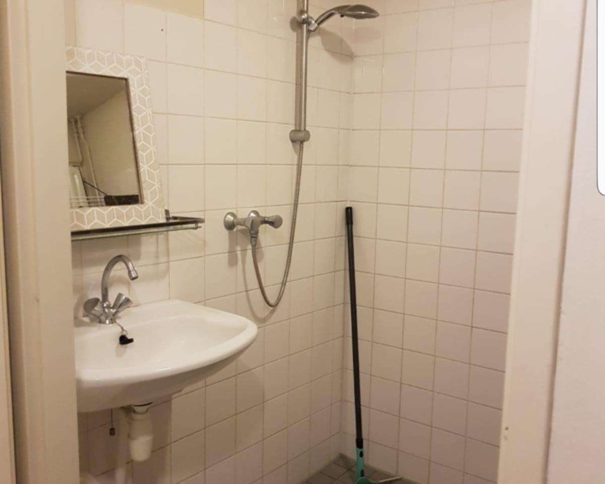 Studio te huur in Amsterdam – Wolbrantskerkweg – foto 2