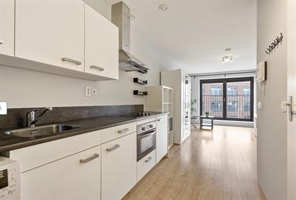 Studio for rent 1375 euro Welnastraat, Amsterdam