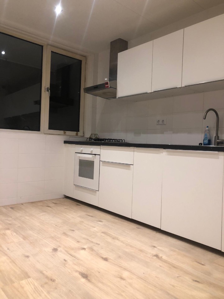 Kamer - Ruys de Beerenbrouckstraat - 1067BM - Amsterdam