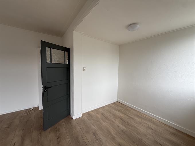 Zimmer bei J.C. Kapteynlaan In Groningen