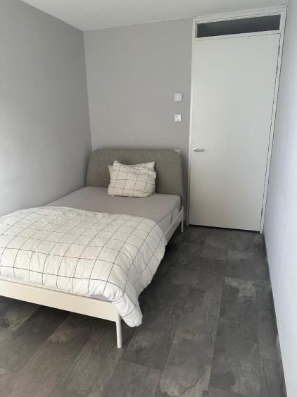 Room for rent 1100 euro Osdorpplein, Amsterdam