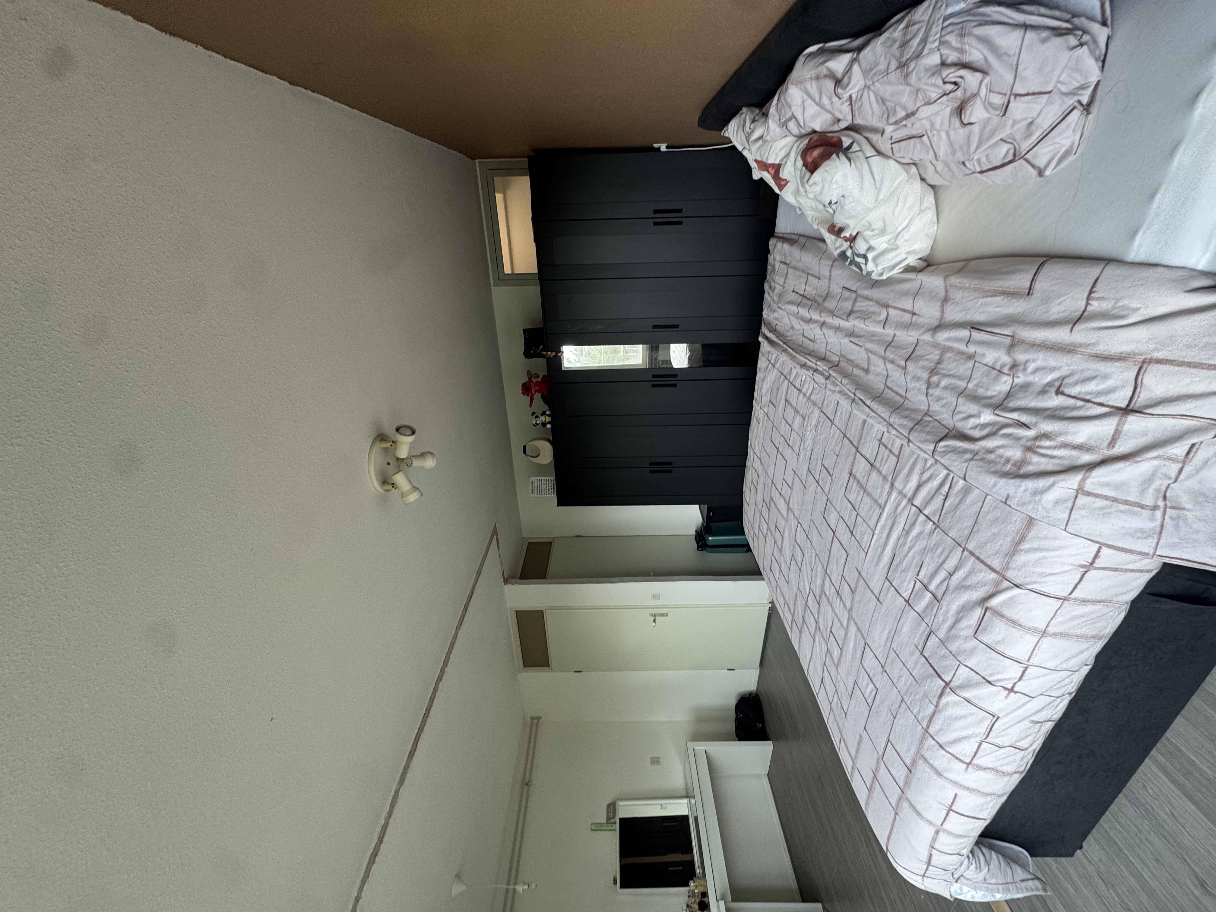 Kamer aan Kimwierde, Almere 7