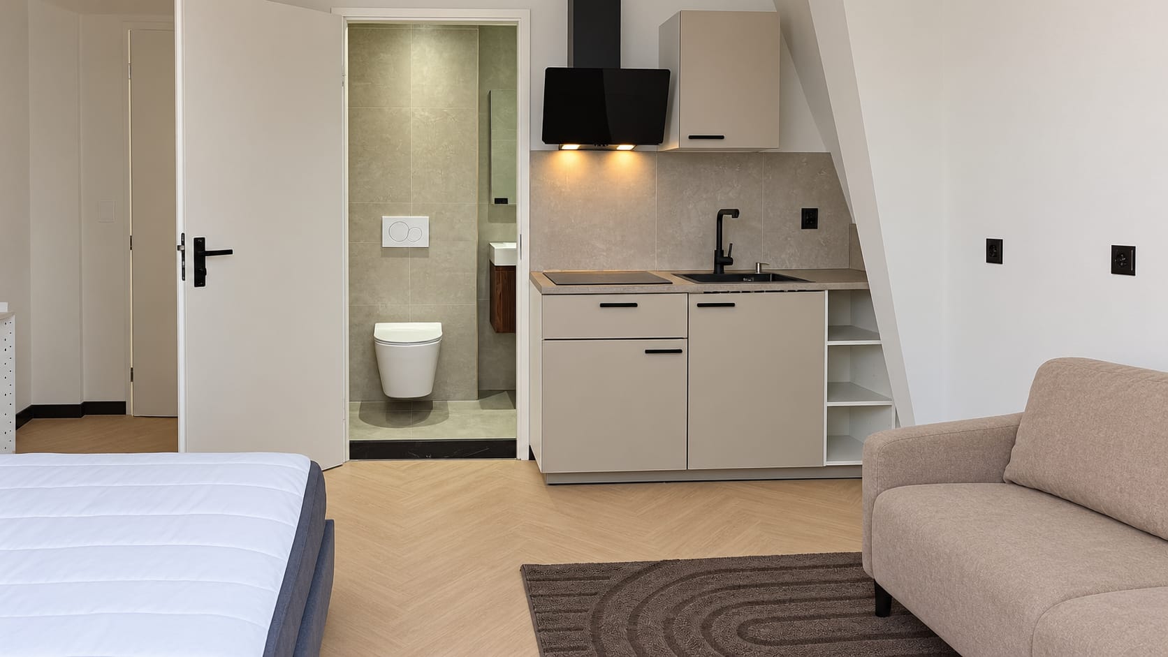 Studio te huur in Rotterdam – Spanjaardstraat – foto 2