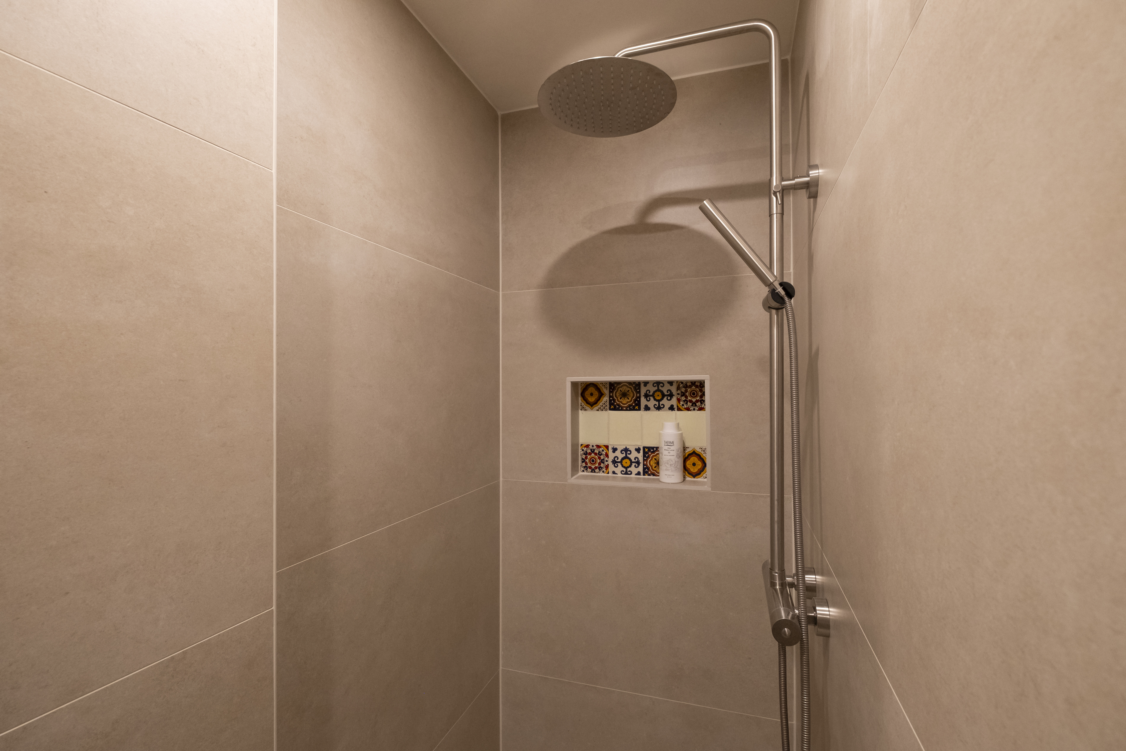 Appartement aan Lanseloetstraat, Amsterdam 8