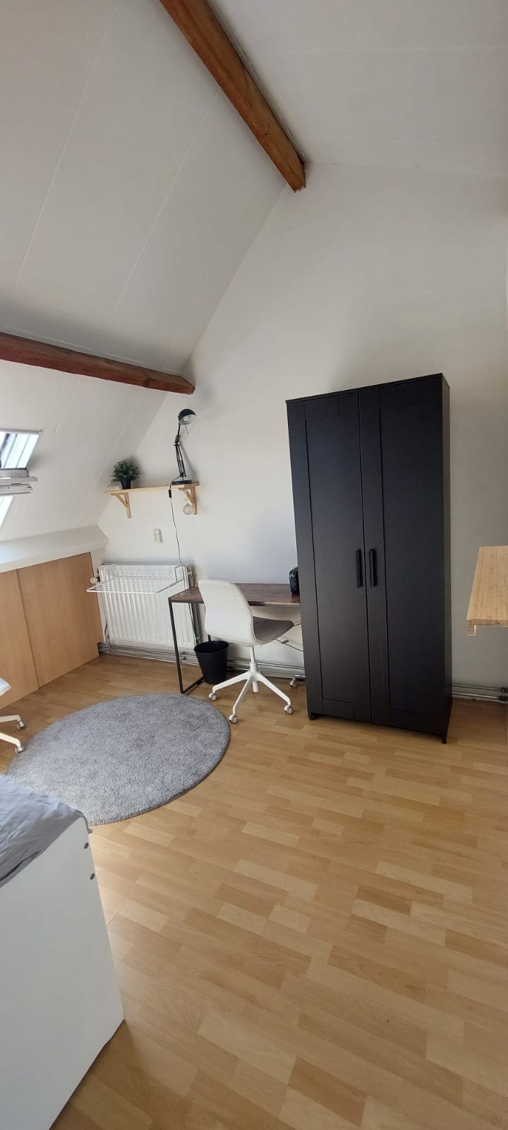 Kamer aan Rederijkerstraat, Den Haag 5