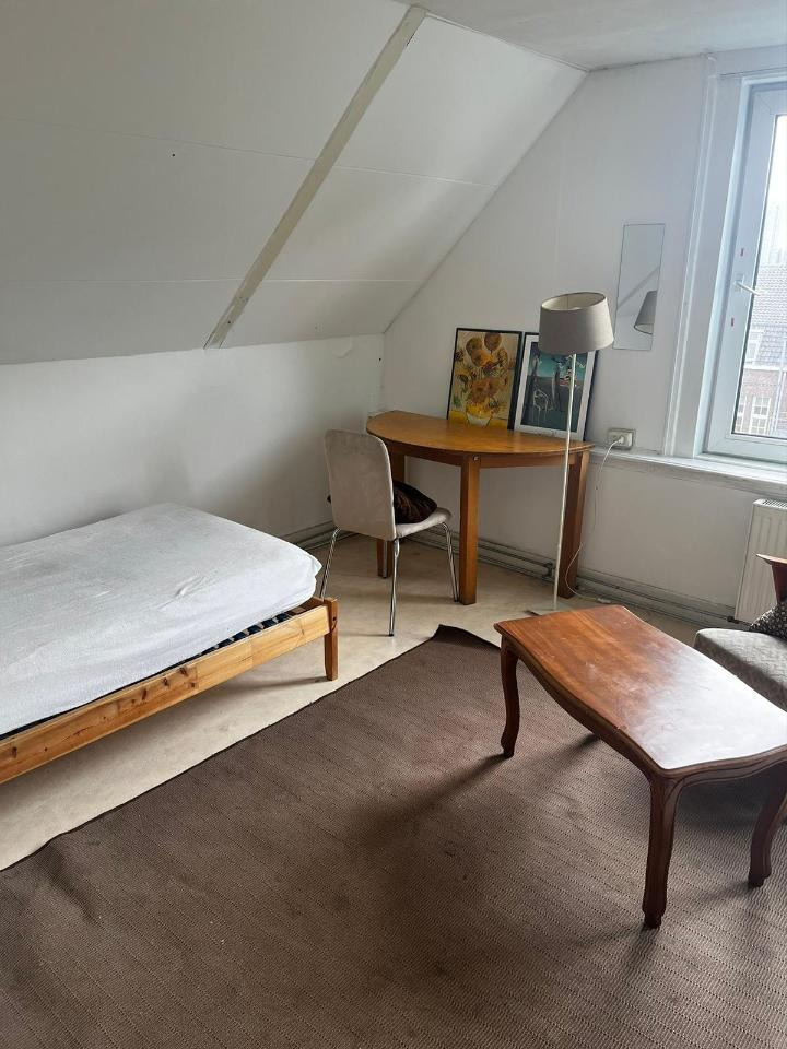 Kamer aan Van Cittersstraat, Rotterdam 7