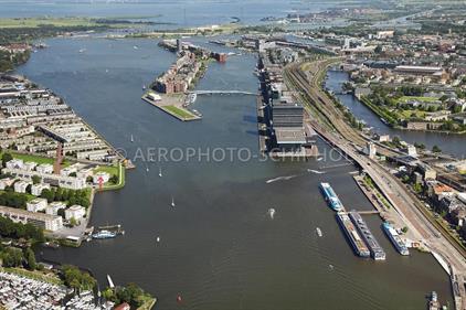 Appartement te huur 999 euro IJplein, Amsterdam