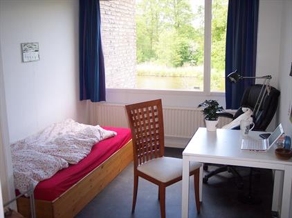 Room for rent 600 euro Geerdinkhof, Amsterdam