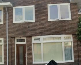 Room for rent 350 euro Eerste kade, Gouda