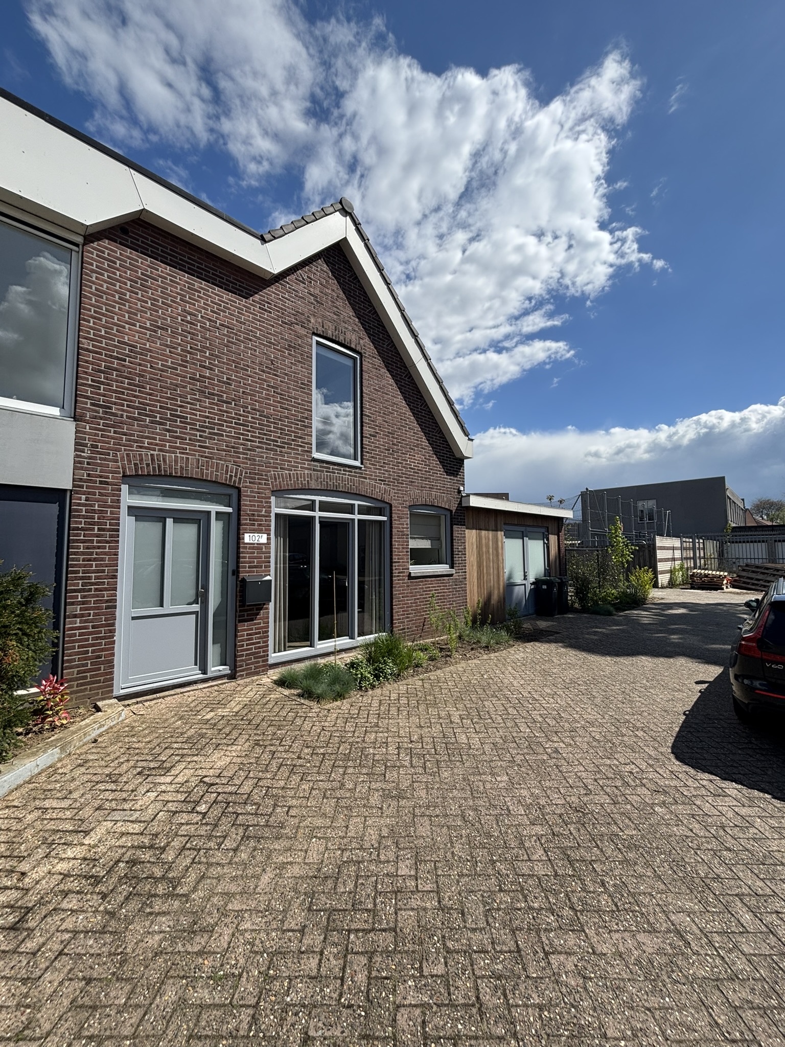 Kamer aan Nassaustraat, Roermond 8