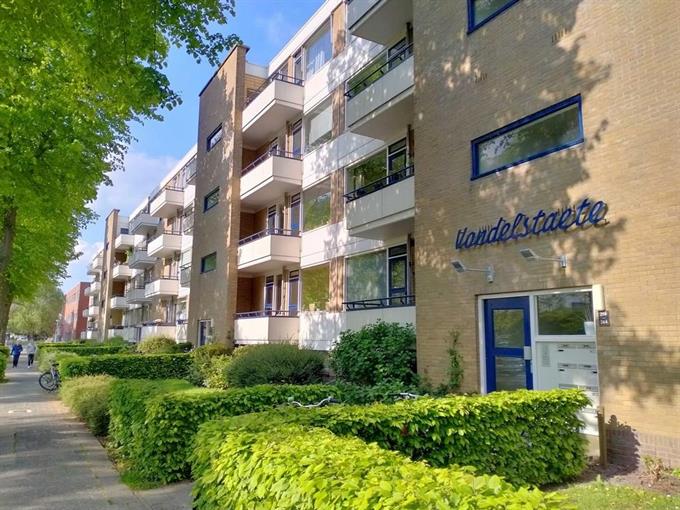 Kamer in Groningen, Vondellaan op Kamernet.nl: Appartement Vondellaan, Groningen-Zuid € 1130,-