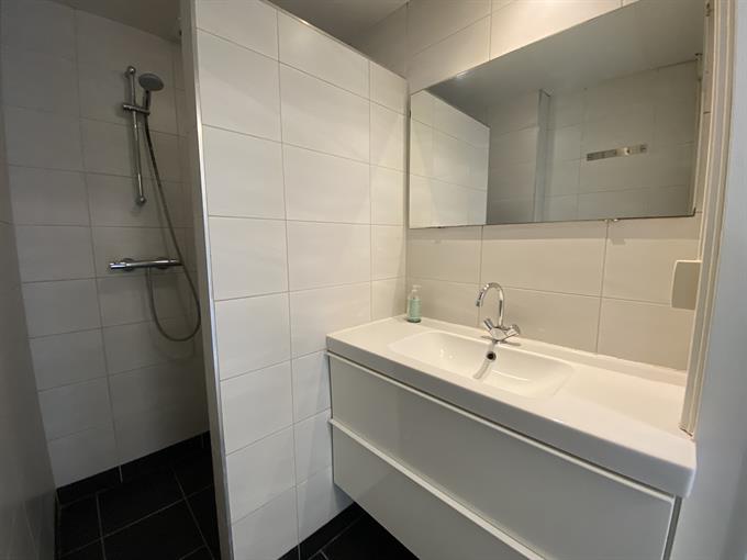 Zimmer bei Molukkenstraat In Groningen