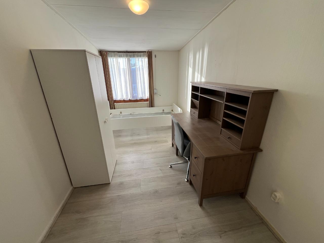 Kamer te huur in Tilburg – Melsbroekstraat – foto 2