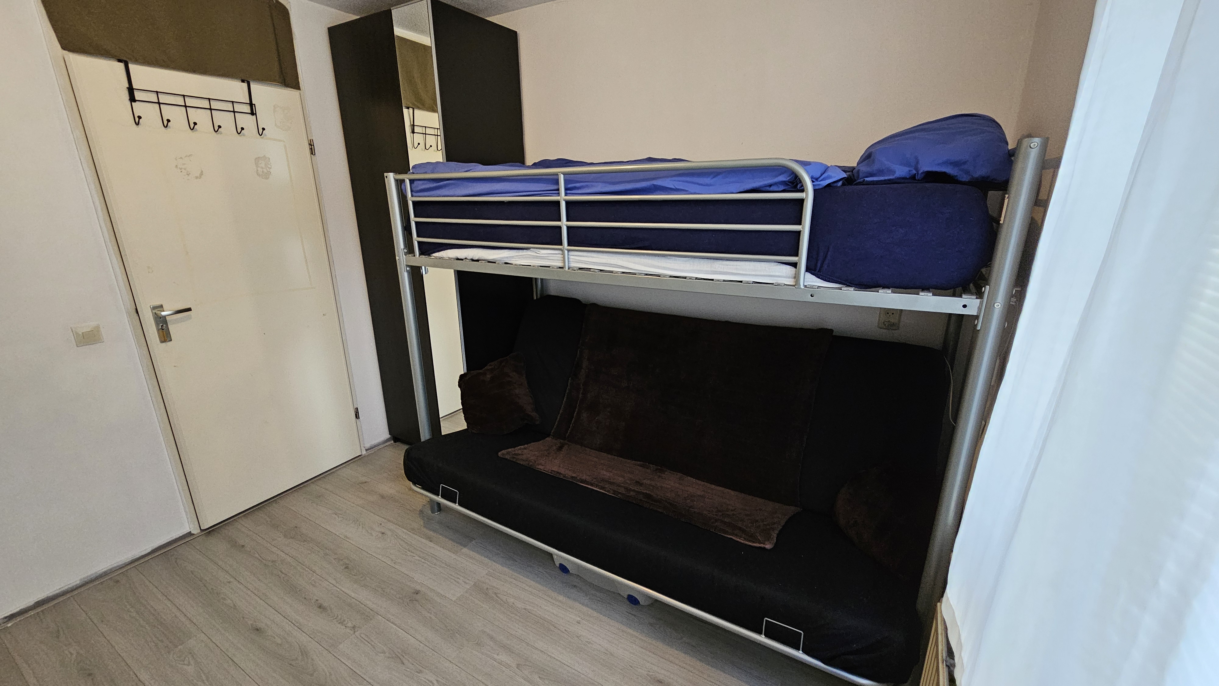 Kamer te huur in Rijswijk – Buziaulaan – foto 3