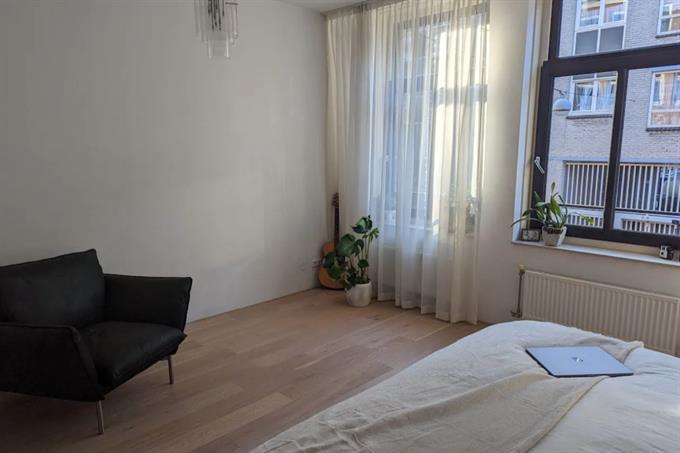 Kamer in Den Haag, Korte Lombardstraat op Kamernet.nl: Ruim & modern appartement met parkeergarage