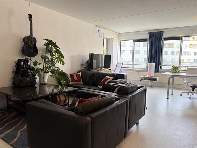 Zimmer bei C. van Eesterenlaan In Amsterdam