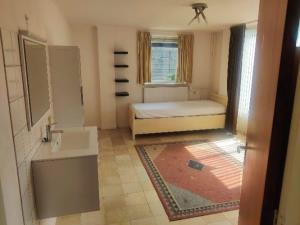 Room for rent 376 euro H. Piersonstraat, Zetten