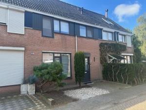 Appartement te huur 1450 euro Dr. Knippenberghof, Helmond