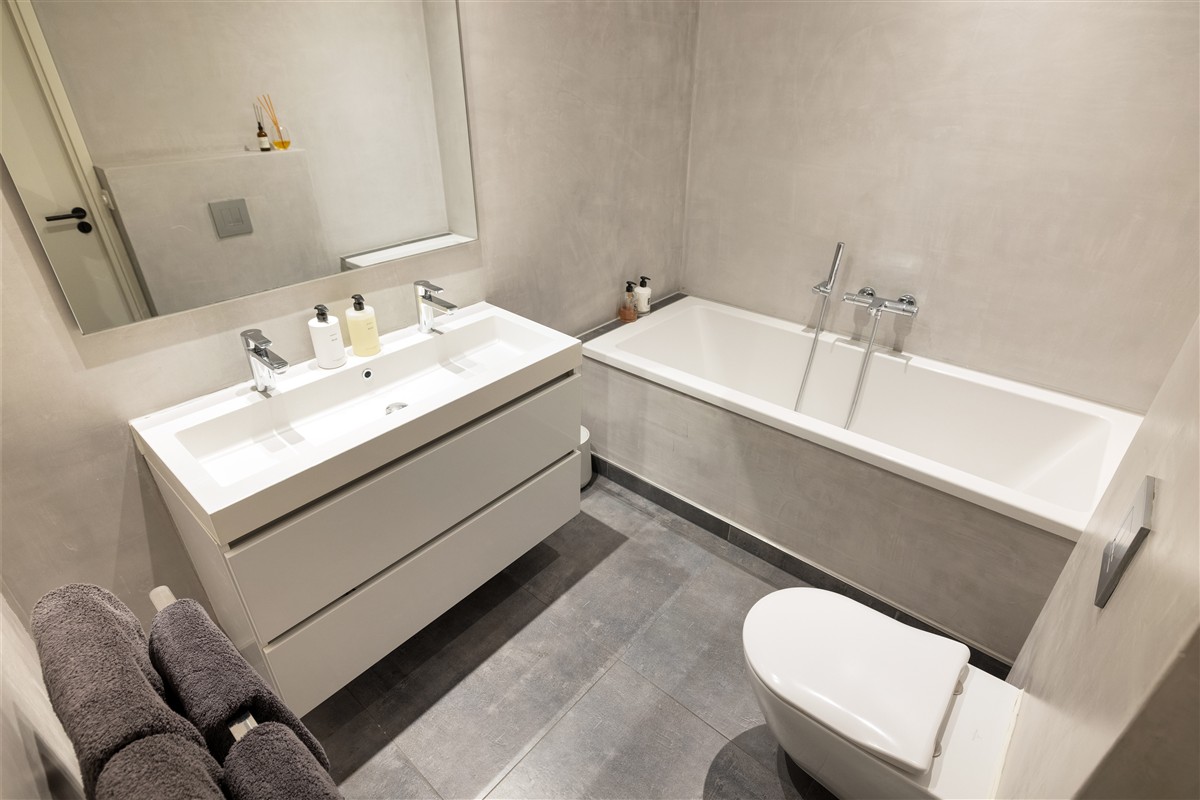 Appartement aan Kanaalstraat, Amsterdam 9