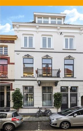 Kamer in Arnhem, Spijkerstraat op Kamernet.nl: Mooi gerenoveerde 3-kamer zolder appartement