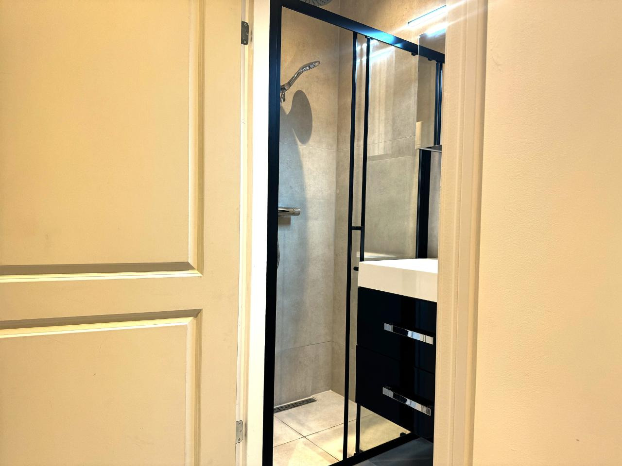 Appartement aan Saxenburgerdwarsstraat, Amsterdam 6