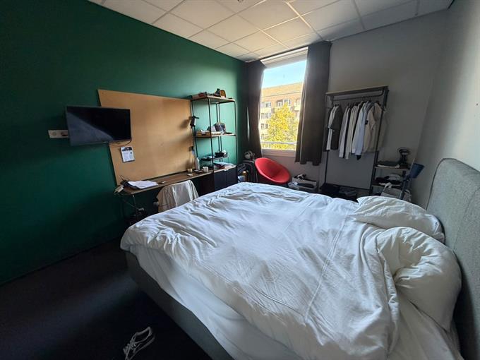 Studio bei Willem Ruyslaan In Rotterdam