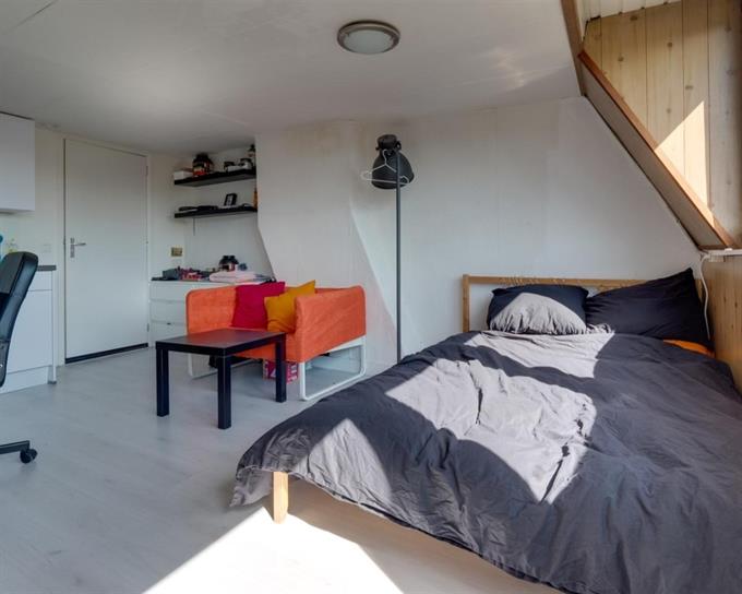 Studio bei Jan Pieterszoon Coenstraat In Utrecht