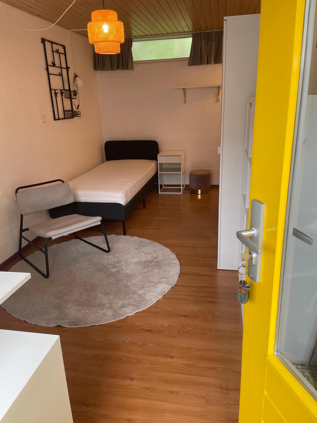 Kamer te huur in Enschede – Matenweg – foto 3