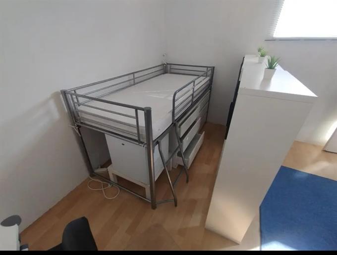 Zimmer bei Veerlaan In Rotterdam