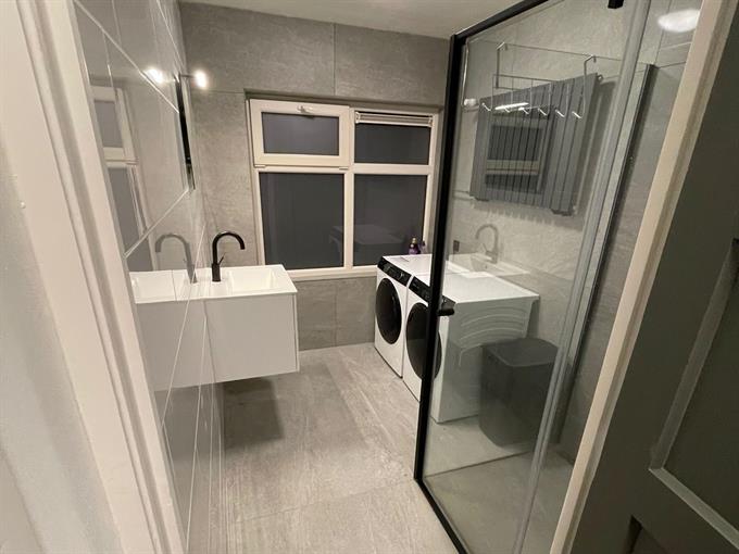 Zimmer bei J.C. Kapteynlaan In Groningen