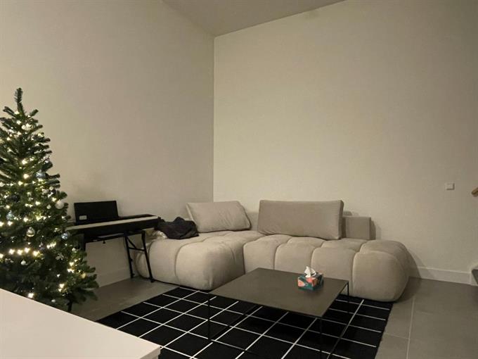 Kamer in Amsterdam, Lutonhof op Kamernet.nl: Kamer beschikbaar in ruime woning in Sloterdijk