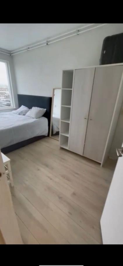 Room for rent 750 euro Krabbendijkestraat, Rotterdam