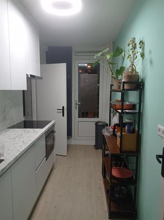Kamer in Rotterdam, Heymansstraat op Kamernet.nl: Ruime kamer volledig ingericht 