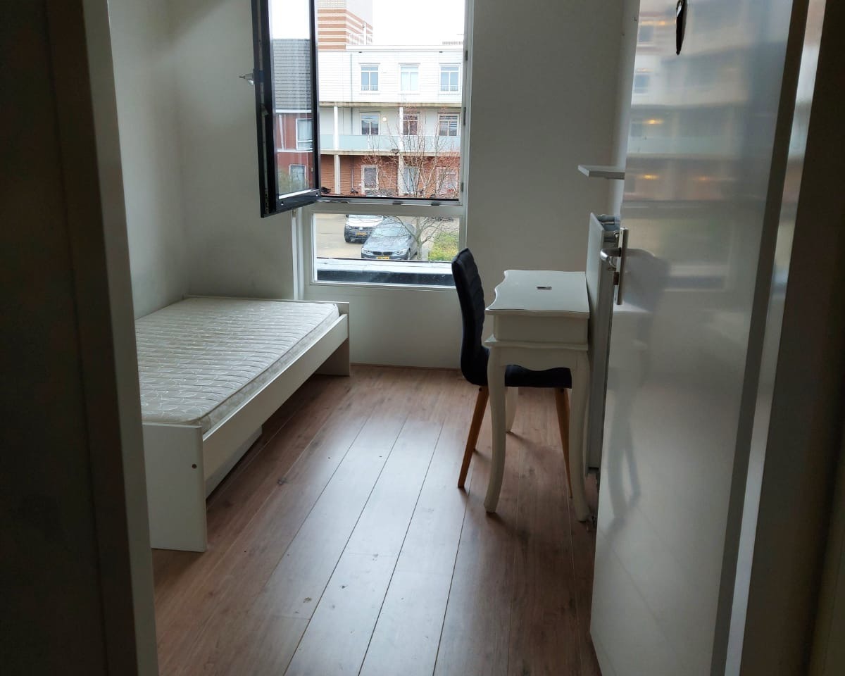 Almere – 1363WD