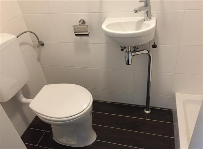 Zimmer bei Duivendrechtsekade In Amsterdam