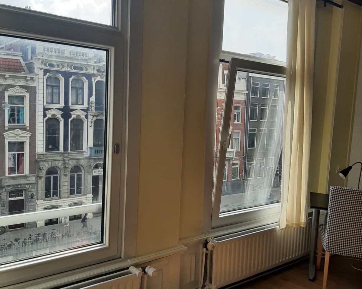 Kamer te huur in de Sarphatistraat in Amsterdam