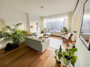 Appartement te huur 1750 euro Zuid-Hollandstraat, Amsterdam