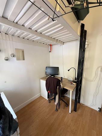 Zimmer bei H.W. Mesdagstraat In Groningen