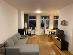 Room for rent 1370 euro Marcusstraat, Amsterdam