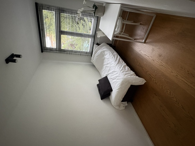 Appartement aan Biesboschstraat, Amsterdam 8